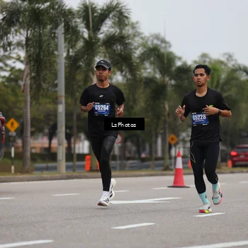 Runner Photo 5733396