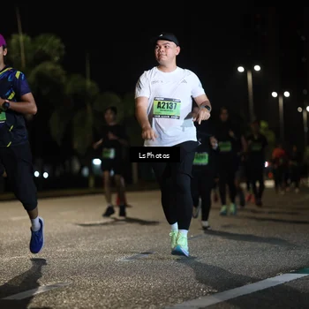 Runner Photo 5733404