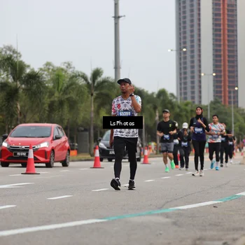 Runner Photo 5733405