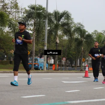 Runner Photo 5733413