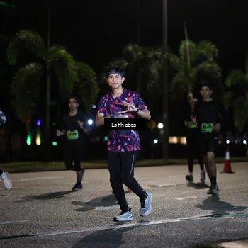 Runner Photo 5733415