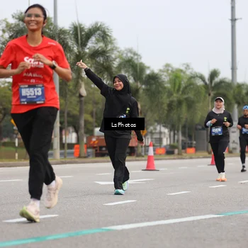 Runner Photo 5733442