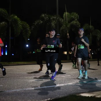 Runner Photo 5733459