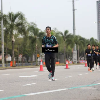 Runner Photo 5733460