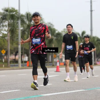 Runner Photo 5733468
