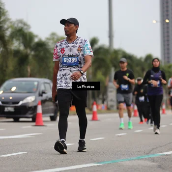 Runner Photo 5733471