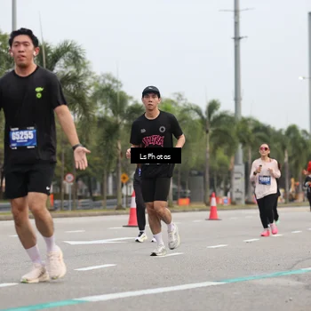 Runner Photo 5733474