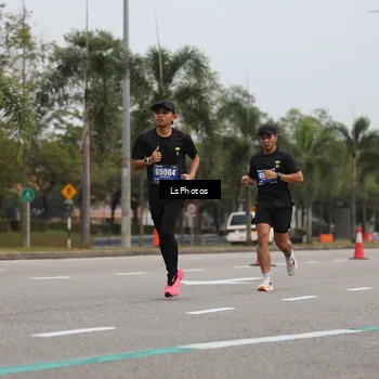Runner Photo 5733530