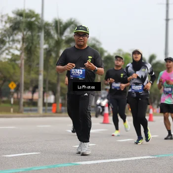 Runner Photo 5733560