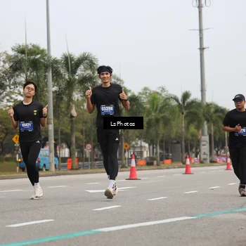 Runner Photo 5733575