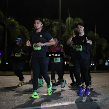 Runner Photo 5733606