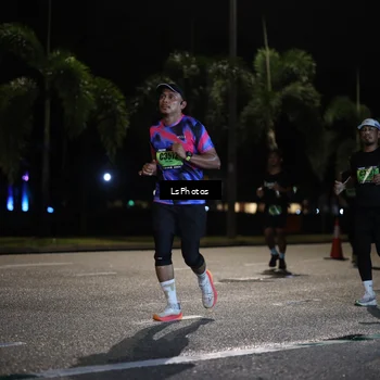 Runner Photo 5733615