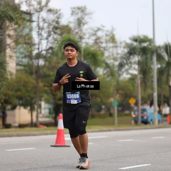 Runner Photo 5733713