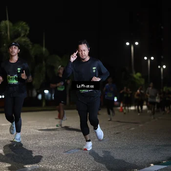 Runner Photo 5733755