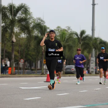 Runner Photo 5733767