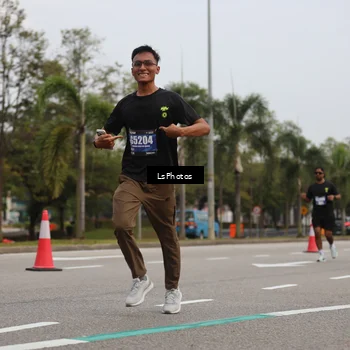 Runner Photo 5733818