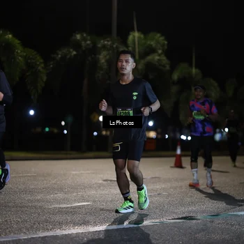 Runner Photo 5733865