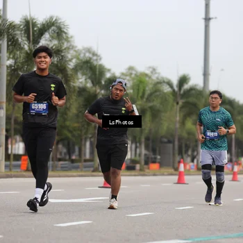 Runner Photo 5733876