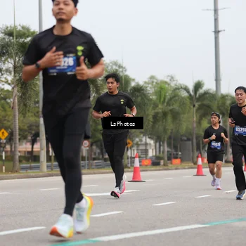 Runner Photo 5733895