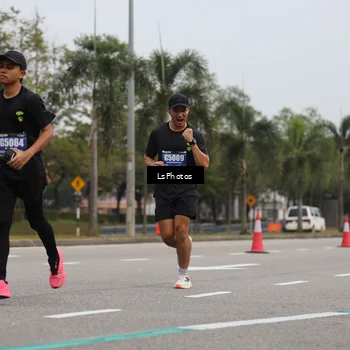 Runner Photo 5734043