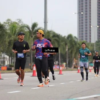 Runner Photo 5734087