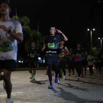 Runner Photo 5734090