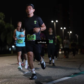 Runner Photo 5734102
