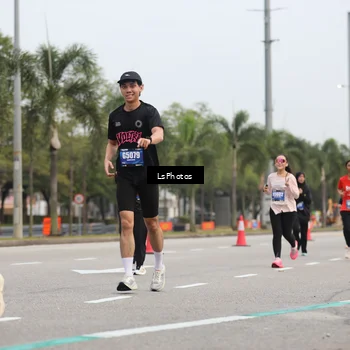 Runner Photo 5734105
