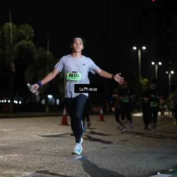 Runner Photo 5734106
