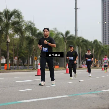 Runner Photo 5734148