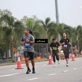 Runner Photo 5734158