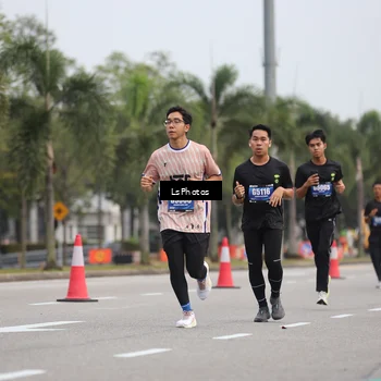 Runner Photo 5734159