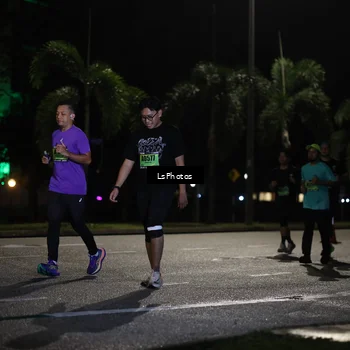 Runner Photo 5734165