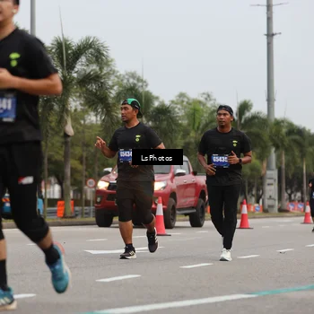 Runner Photo 5734168
