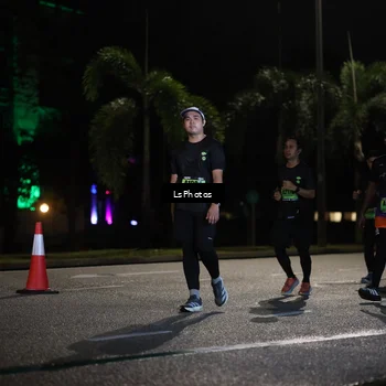 Runner Photo 5734210