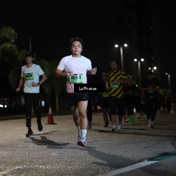 Runner Photo 5734236