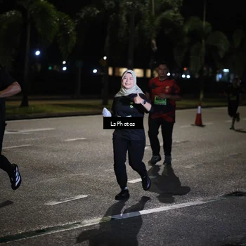 Runner Photo 5734259