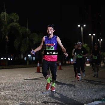 Runner Photo 5734266