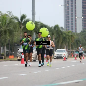 Runner Photo 5734324