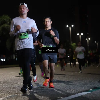 Runner Photo 5734344