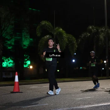 Runner Photo 5734355