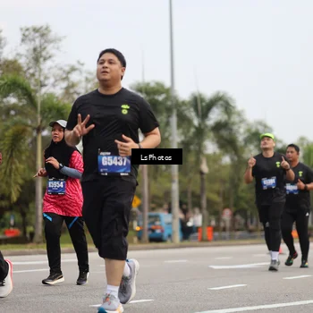 Runner Photo 5734369