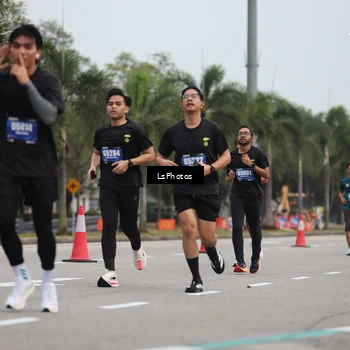 Runner Photo 5734407
