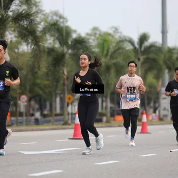Runner Photo 5734422