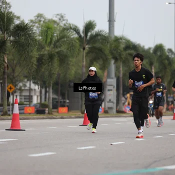 Runner Photo 5734530
