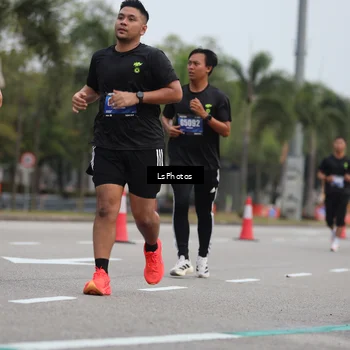Runner Photo 5734535
