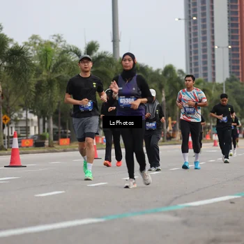 Runner Photo 5734649