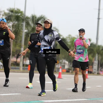 Runner Photo 5734666