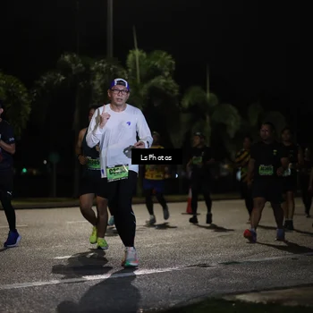 Runner Photo 5734674