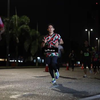 Runner Photo 5734923